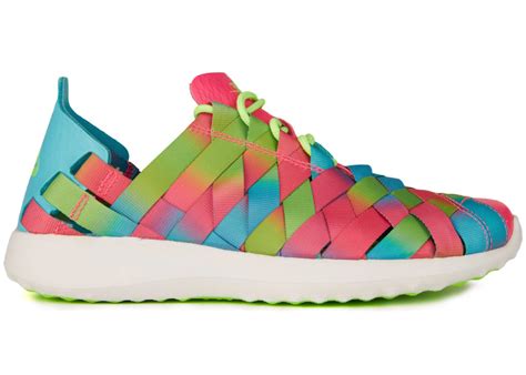 Nike Juvenate Woven Premium Multicolor Dye (Women's)